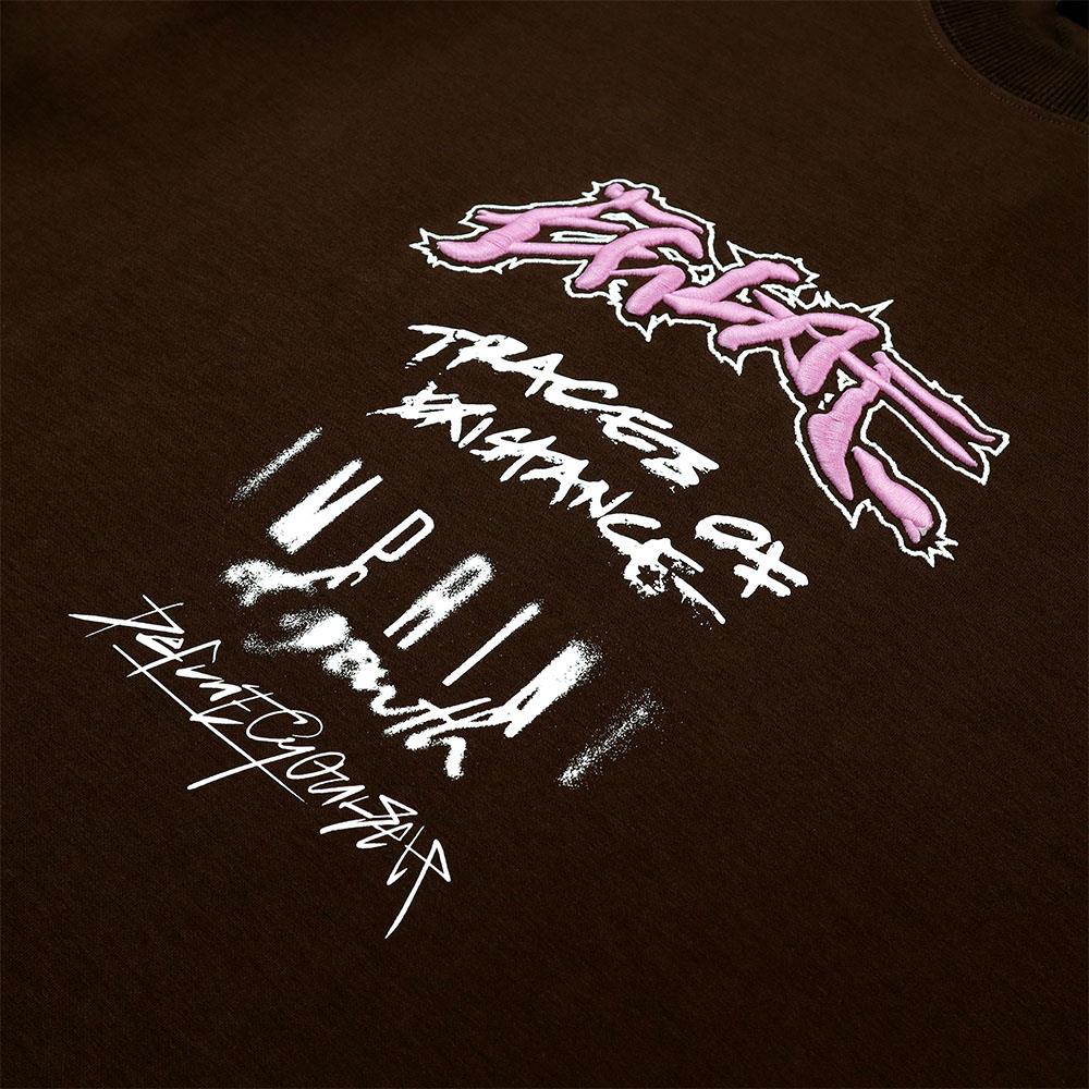 Fragments Mixed Typo Tee (Brown)