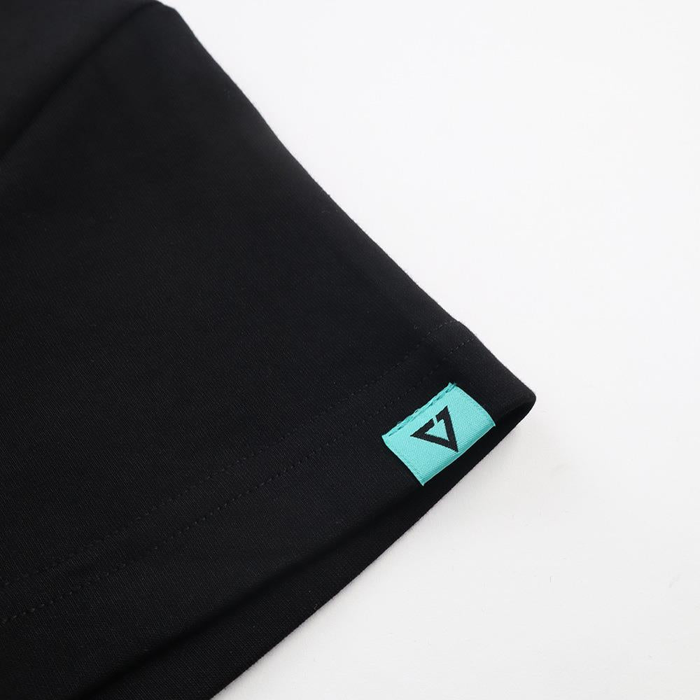 Sculpta Emblem Crop Top (Black)