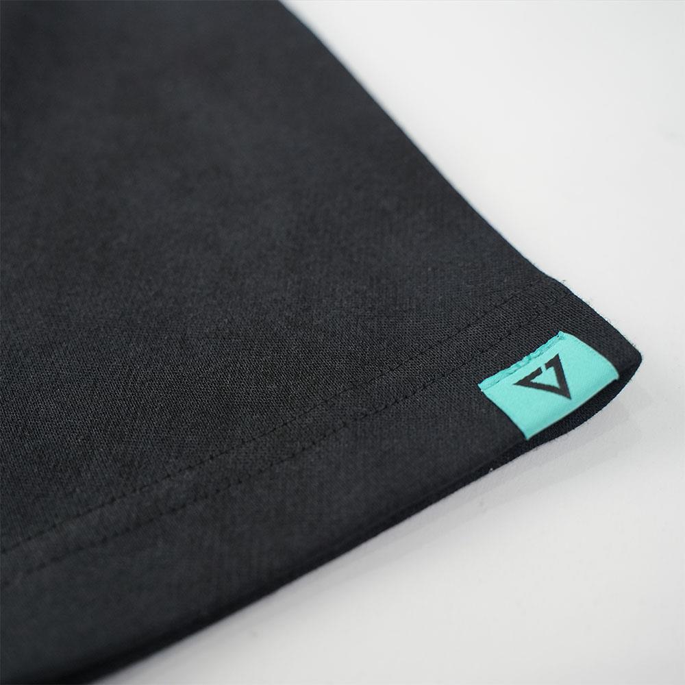 Basic26 Panels Tee (Black)